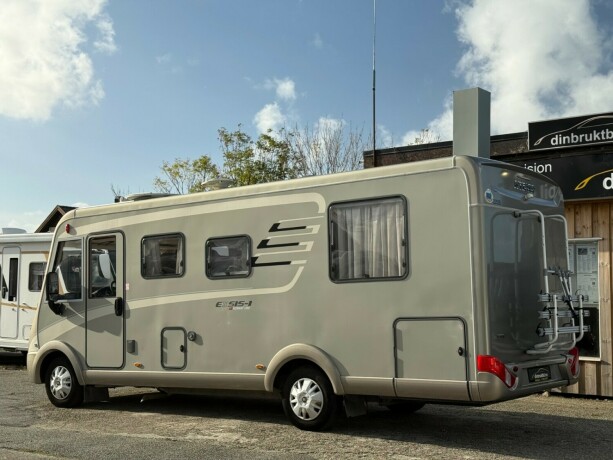 hymer-ex-598-b-f248rerkort-mulighet-queensbed-senkeseng-truma-kombi-stort-kj248leskap-lettkj248rt-diesel-2017-big-3