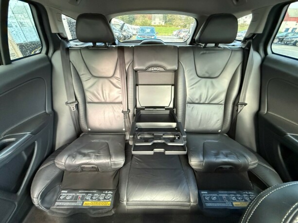 volvo-v60-diesel-2012-big-26