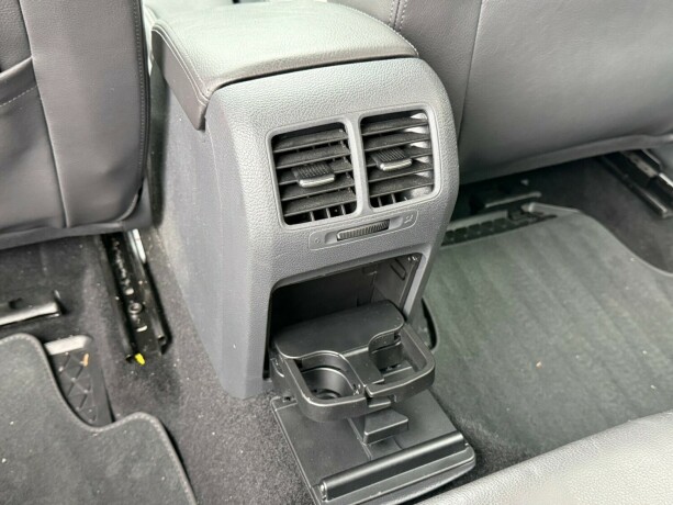 volkswagen-diesel-2009-big-26