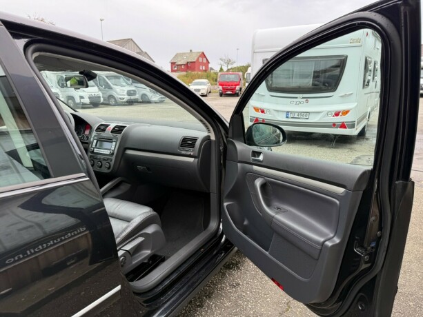 volkswagen-diesel-2009-big-19