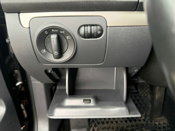 volkswagen-diesel-2009-big-13
