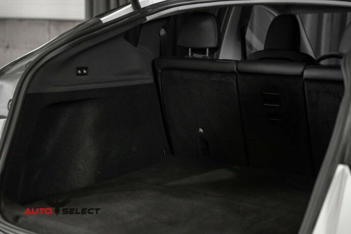 tesla-model-y-elektrisitet-2025-big-10