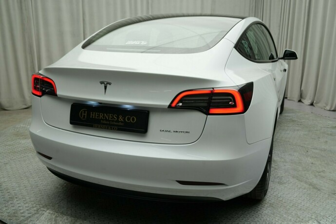 tesla-model-3-elektrisitet-2023-big-9