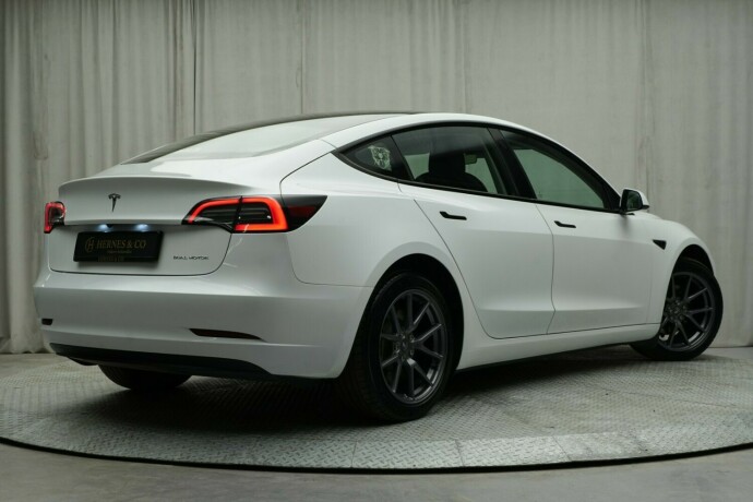 tesla-model-3-elektrisitet-2023-big-8