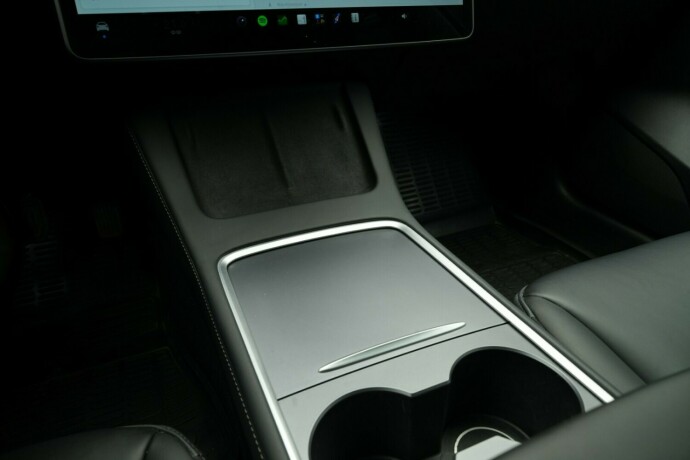 tesla-model-3-elektrisitet-2023-big-31