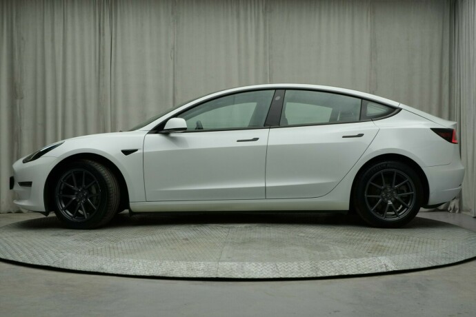 tesla-model-3-elektrisitet-2023-big-2