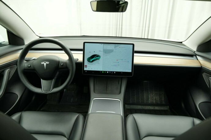 tesla-model-3-elektrisitet-2023-big-22