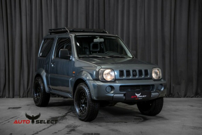 suzuki-jimny-bensin-2008-big-3