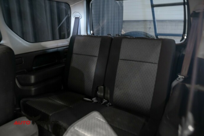 suzuki-jimny-bensin-2008-big-19