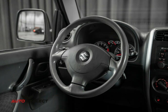 suzuki-jimny-bensin-2008-big-20