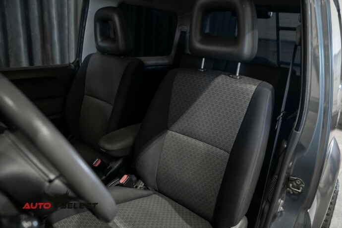 suzuki-jimny-bensin-2008-big-18