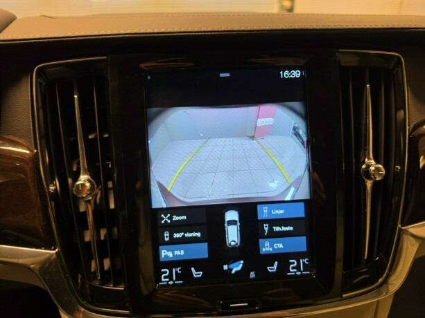 volvo-v90-plug-in-petrol-2019-big-40
