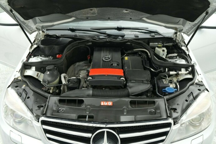 mercedes-benz-c200-bensin-2007-big-3