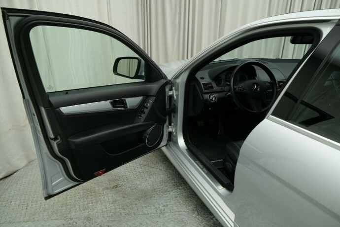 mercedes-benz-c200-bensin-2007-big-18