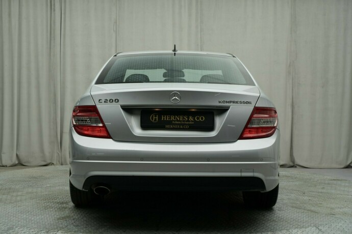 mercedes-benz-c200-bensin-2007-big-14