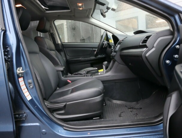 subaru-xv-bensin-2013-big-9