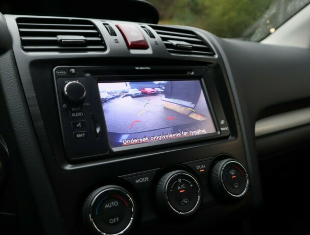 subaru-xv-bensin-2013-big-20