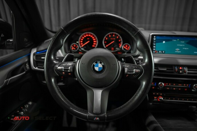 bmw-x5-elektrisitetbensin-2018-big-30