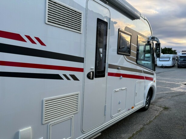 autostar-prestige-elite-i730lc-queensbed-senkeseng-alde-varme-23-177hk-diesel-2018-big-17