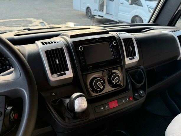 autostar-prestige-elite-i730lc-queensbed-senkeseng-alde-varme-23-177hk-diesel-2018-big-12
