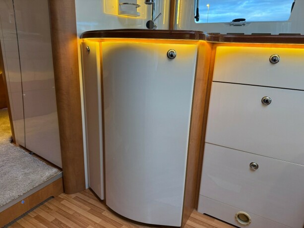 autostar-prestige-elite-i730lc-queensbed-senkeseng-alde-varme-23-177hk-diesel-2018-big-44