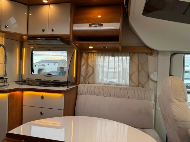 autostar-prestige-elite-i730lc-queensbed-senkeseng-alde-varme-23-177hk-diesel-2018-big-28