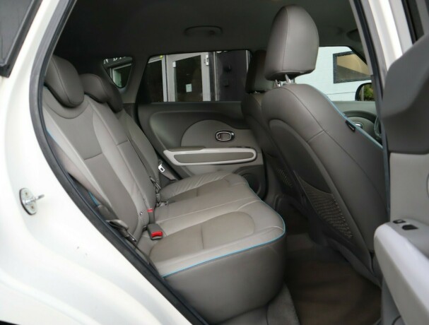 kia-soul-elektrisitet-2018-big-10