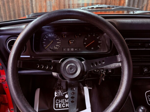 ford-escort-bensin-1977-big-20