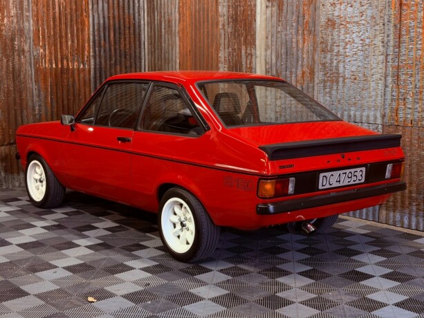 ford-escort-bensin-1977-big-8