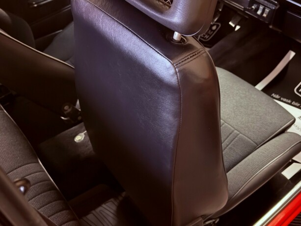 ford-escort-bensin-1977-big-29