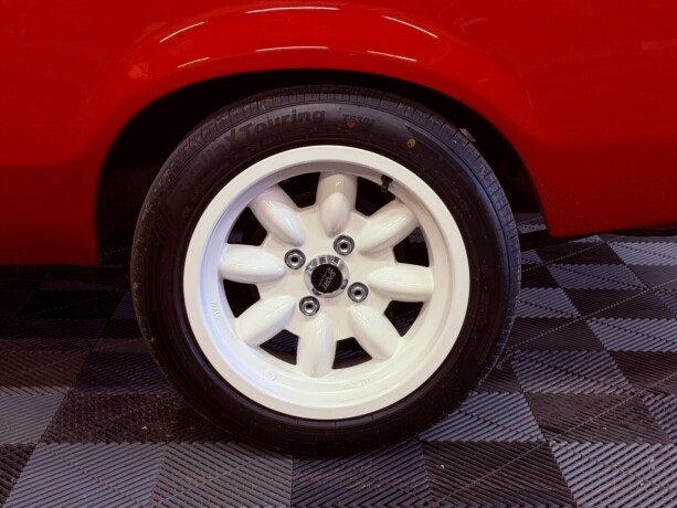 ford-escort-bensin-1977-big-13