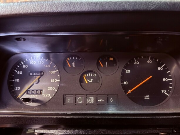 ford-escort-bensin-1977-big-21