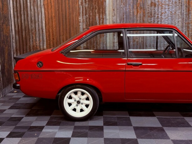 ford-escort-bensin-1977-big-3