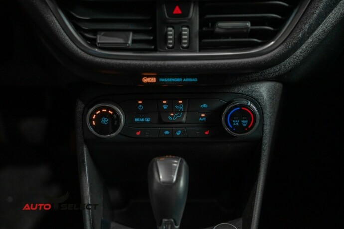 ford-fiesta-bensin-2019-big-30