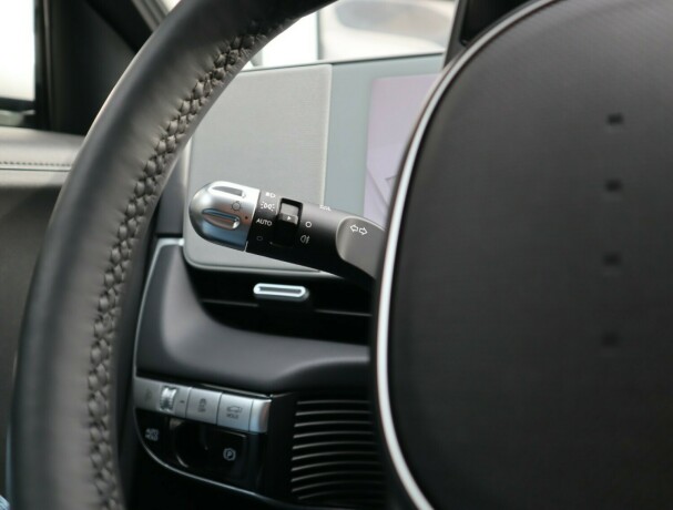 hyundai-ioniq-5-elektrisitet-2023-big-21