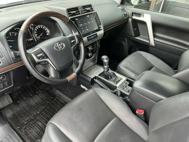 toyota-land-cruiser-diesel-2022-big-7