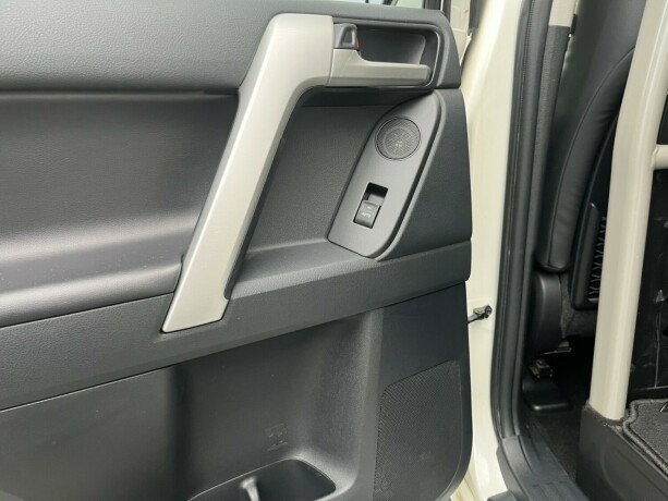 toyota-land-cruiser-diesel-2022-big-27