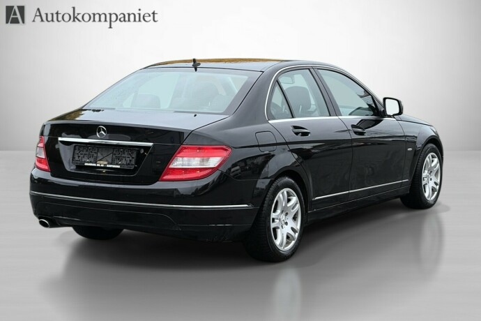 mercedes-benz-c220-d-diesel-2007-big-3