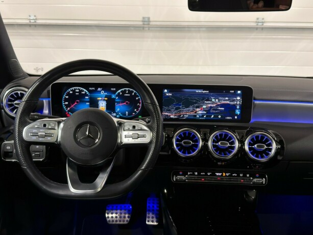 mercedes-benz-cla180-bensin-2019-big-17