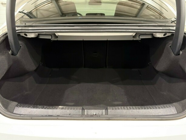 mercedes-benz-cla180-bensin-2019-big-13