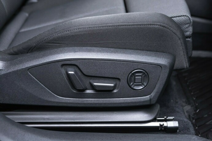 audi-q4-e-tron-elektrisitet-2022-big-30