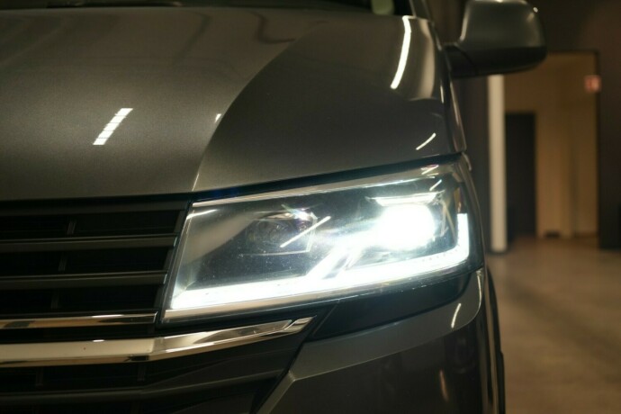 volkswagen-transporter-diesel-2020-big-8