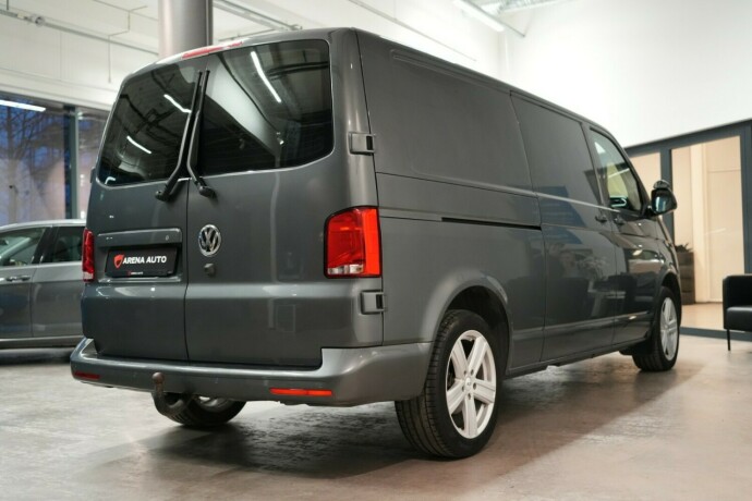 volkswagen-transporter-diesel-2020-big-4