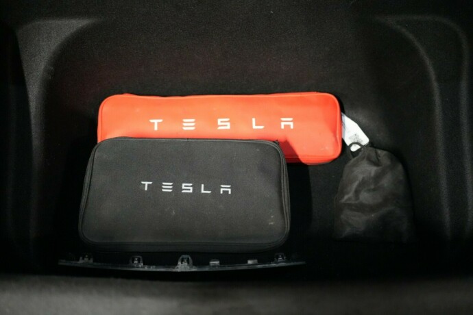 tesla-model-y-elektrisitet-2021-big-22