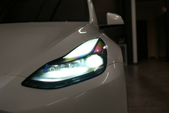 tesla-model-y-elektrisitet-2021-big-8