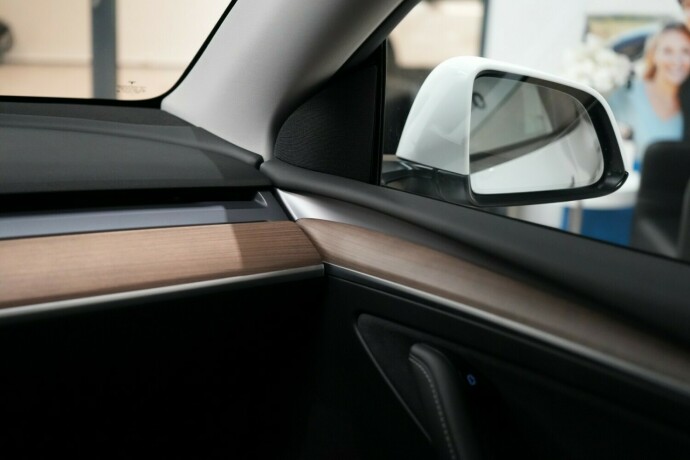 tesla-model-y-elektrisitet-2021-big-17