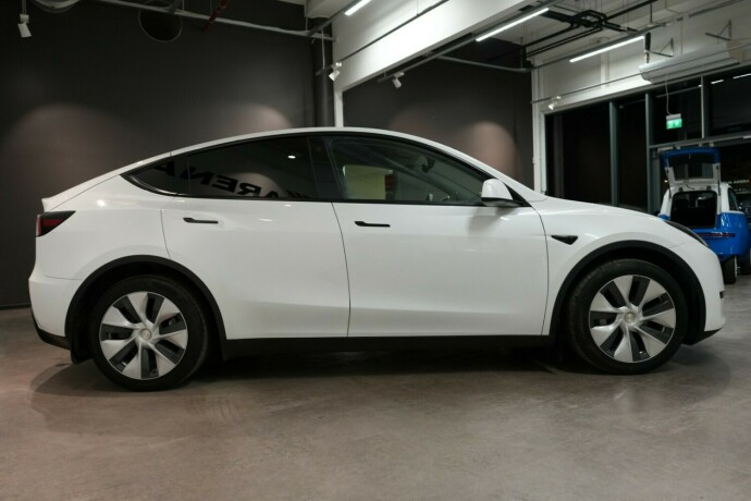 tesla-model-y-elektrisitet-2021-big-5