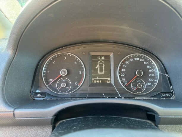 volkswagen-caddy-diesel-2012-big-13