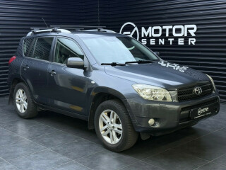 Toyota | RAV4 | Bensin | 2006