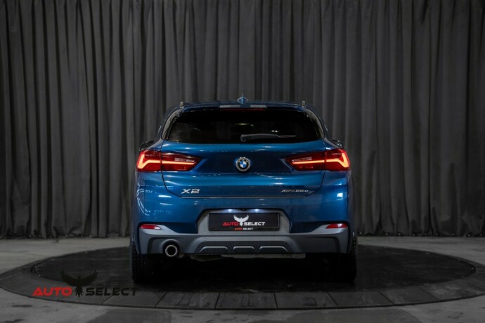 bmw-x2-elektrisitetbensin-2021-big-7